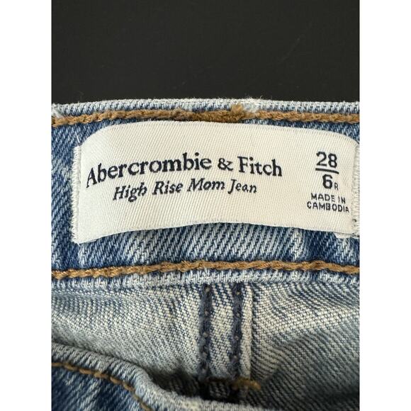 Abercrombie & Fitch High Rise Mom Jean Blue Distressed Raw Hem MINT - Picture 8 of 9